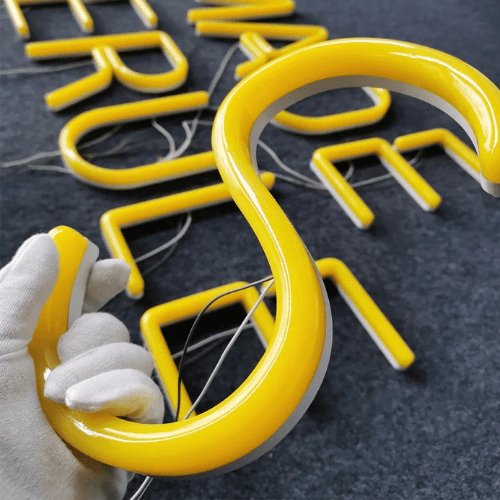 Neon Verlichting Neon Signs - Ontdek onze uitgebreide collectie neonborden - Dutch Neon Sign