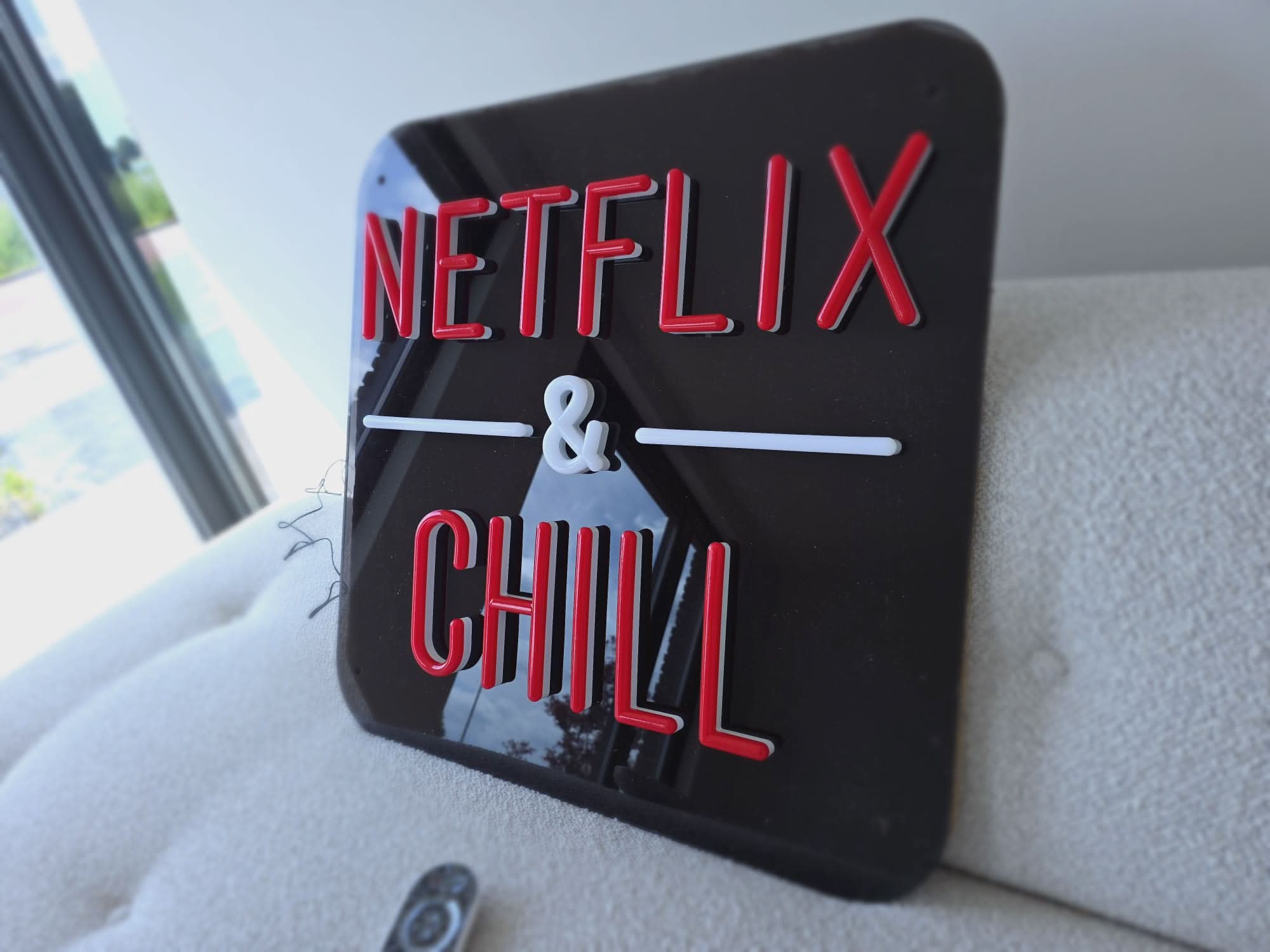 Netflix & Chill - Neonbord - Dutch Neon Sign